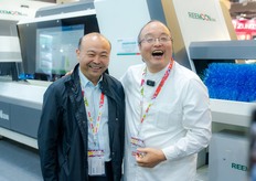 Mr Zhu Yi, Chairman at Reemoon (L), next to Yu Huiyong, the founder and chairman of Pagoda.